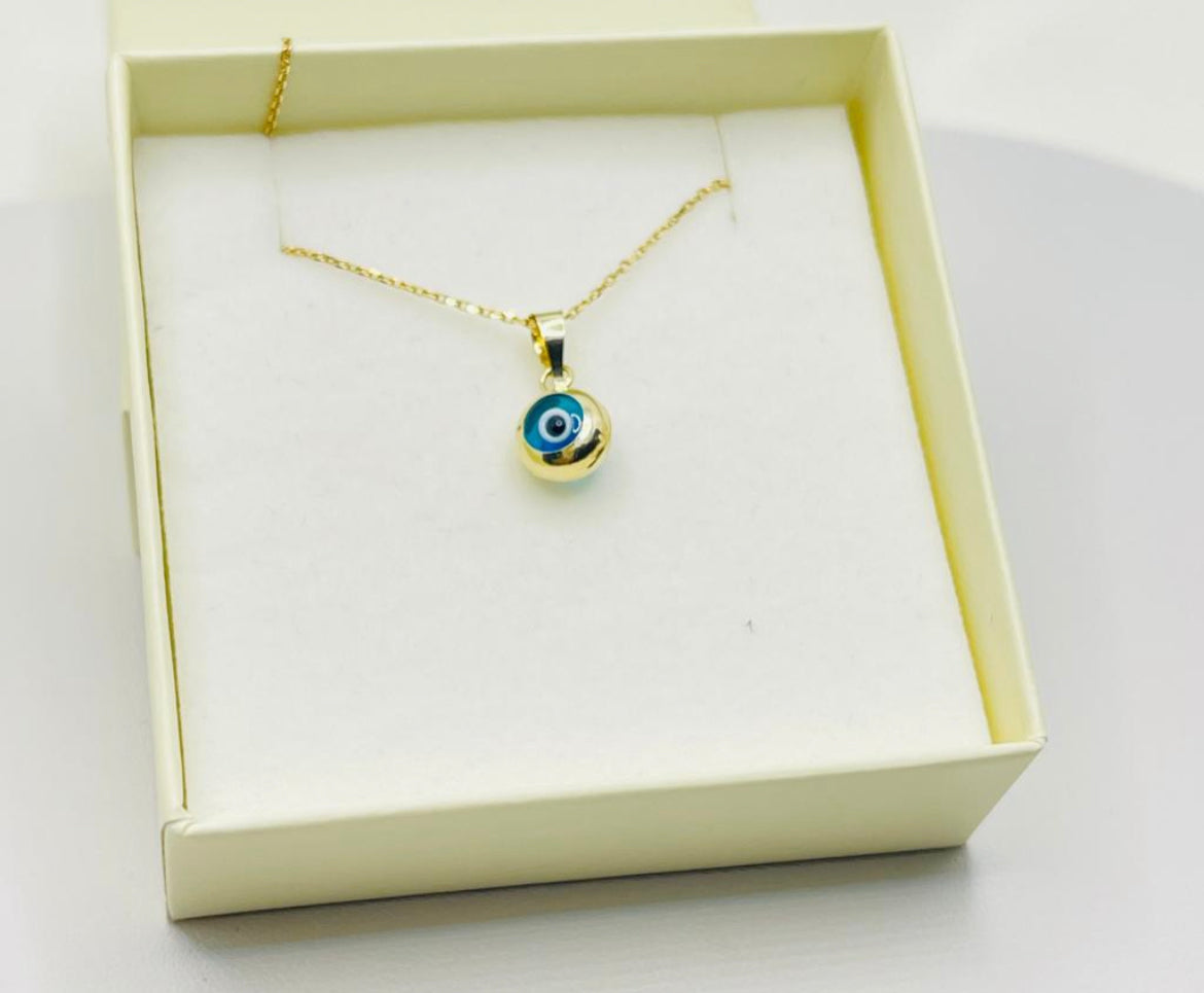 Eye pendant and necklace